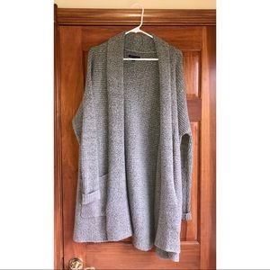 ⚡️SOLD⚡️Chunk Grey Cardigan